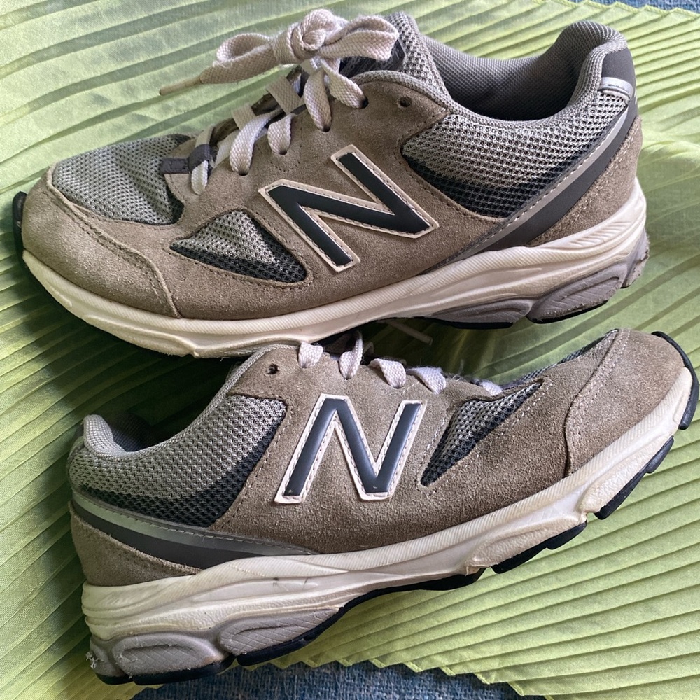 New Balance Sneakers